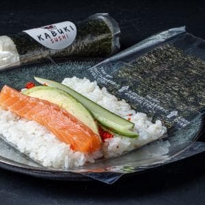 Hand Roll Saumon